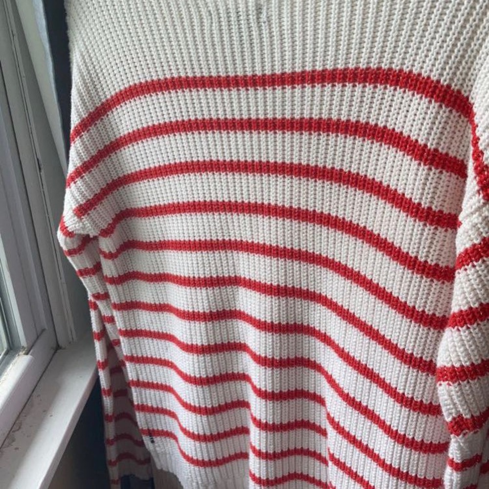 Sweater - Picture 2 of 3